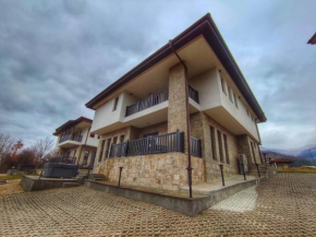 Villa Trade А